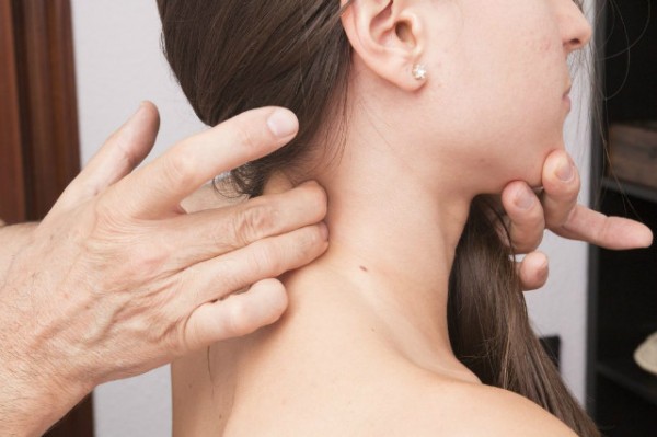 cervical-2441707_1920-1013x675.jpg